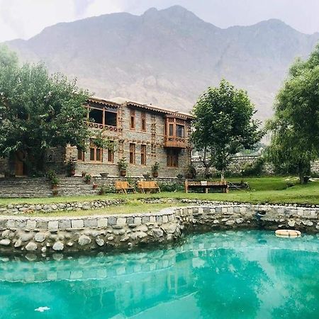 Riverdale Gilgit Extérieur photo