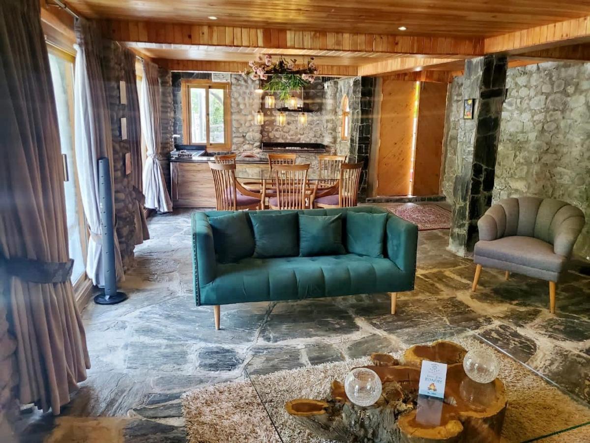 Riverdale Gilgit Extérieur photo