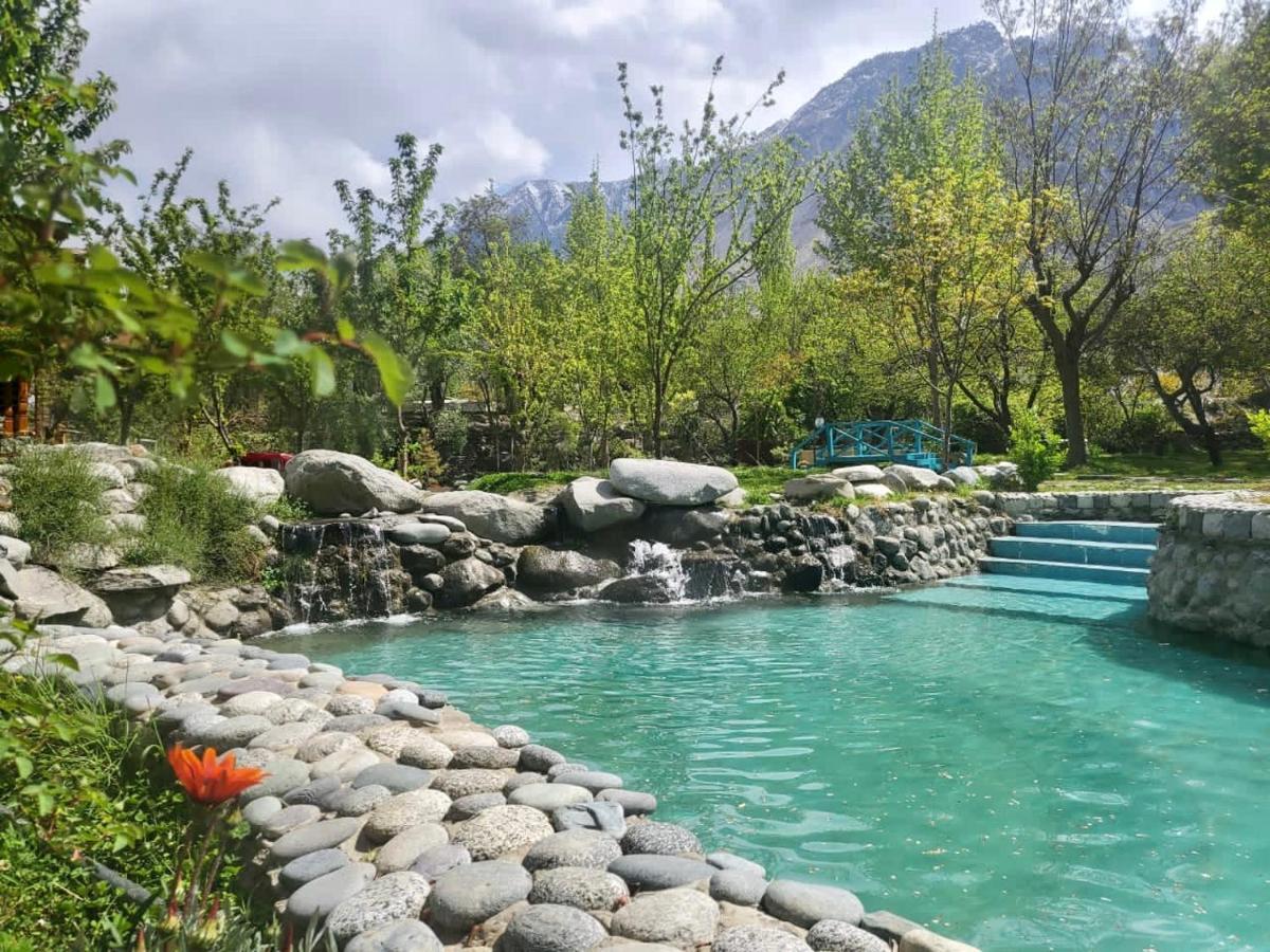 Riverdale Gilgit Extérieur photo