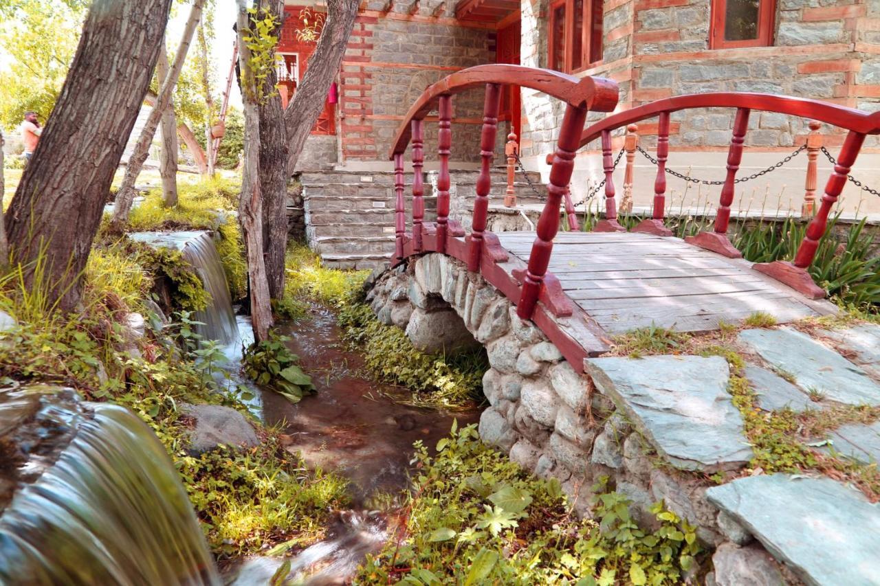 Riverdale Gilgit Extérieur photo