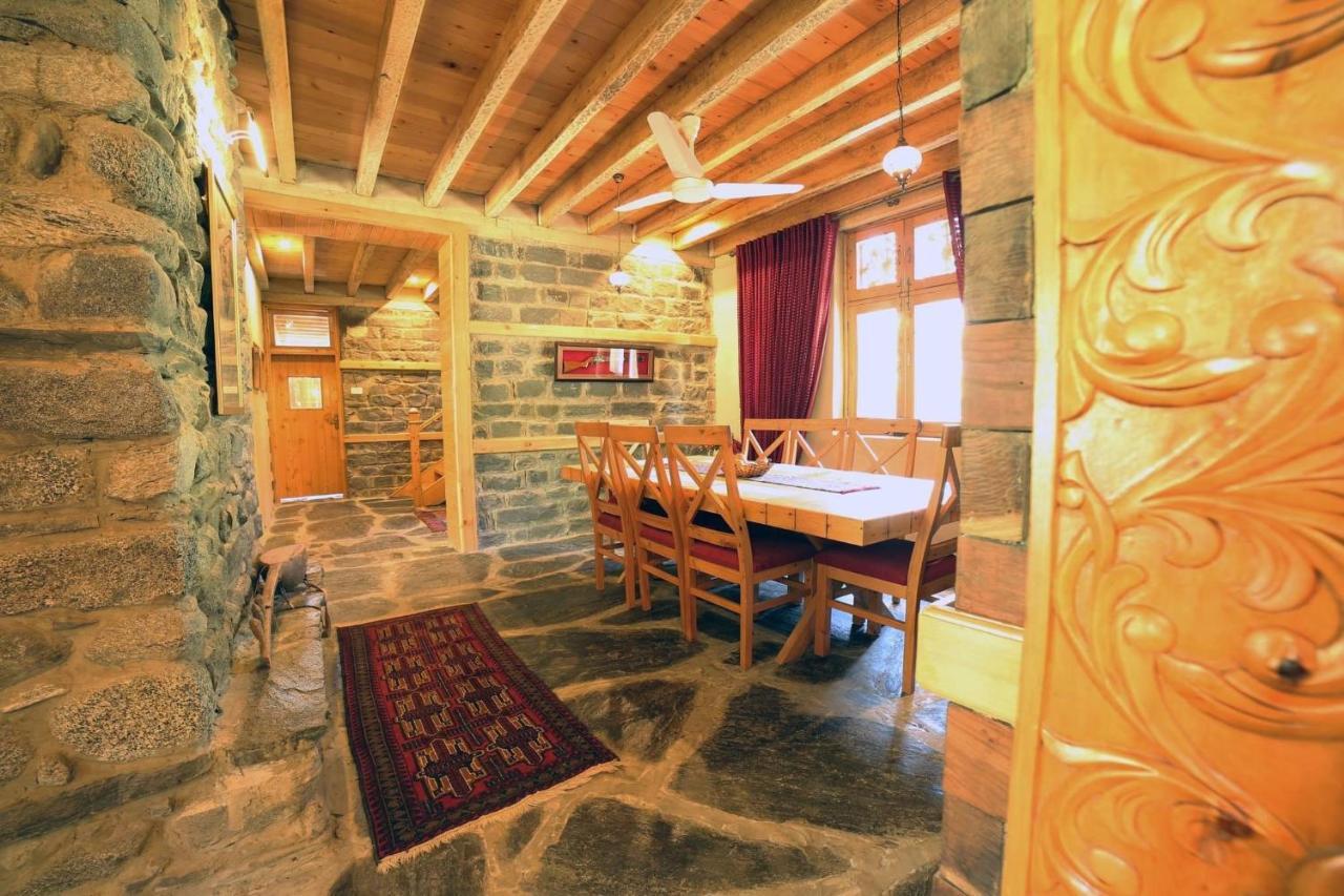 Riverdale Gilgit Extérieur photo
